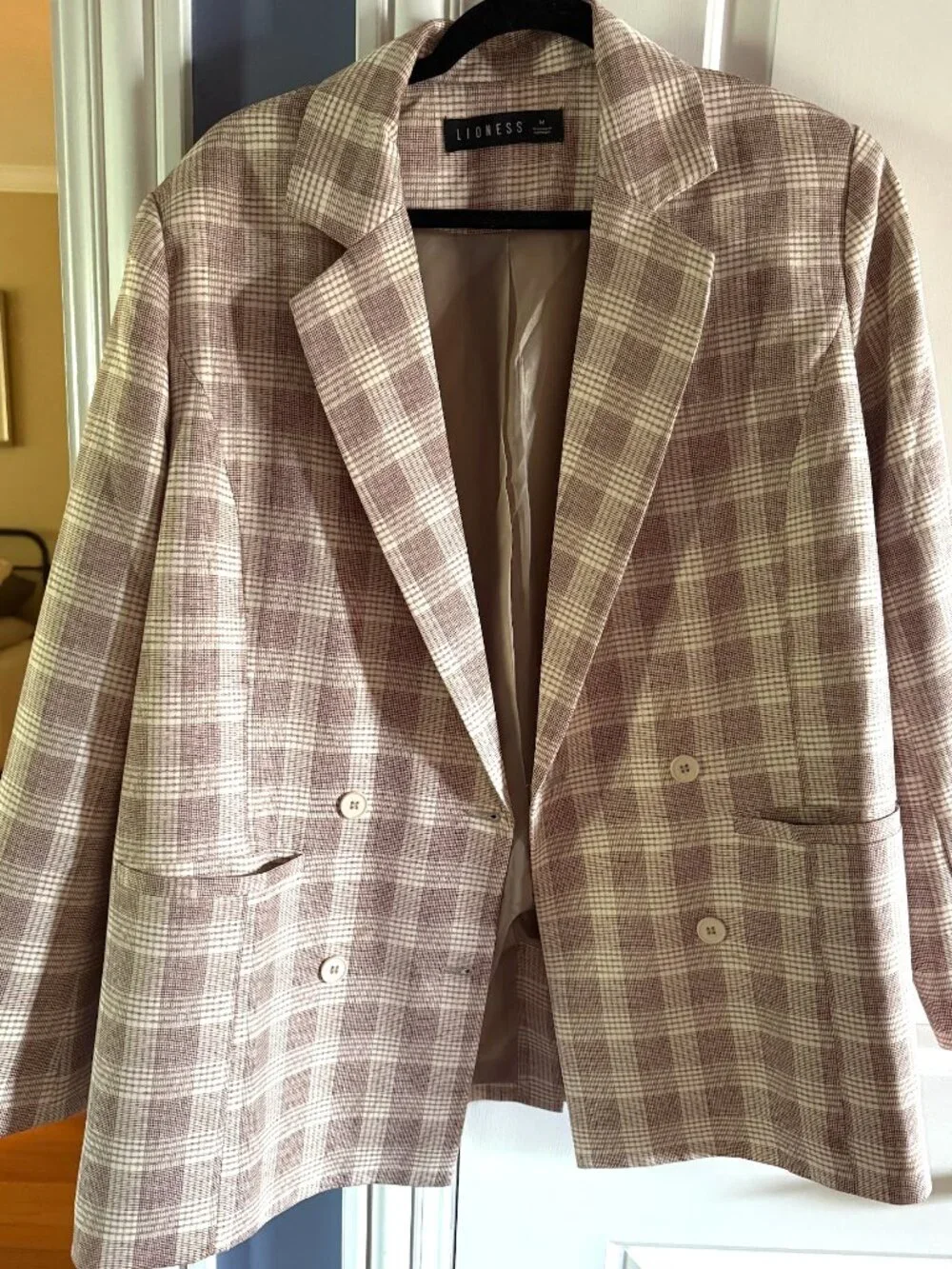 Lioness wyoming oversized blazer in beige plaid check - Picture 9 of 9